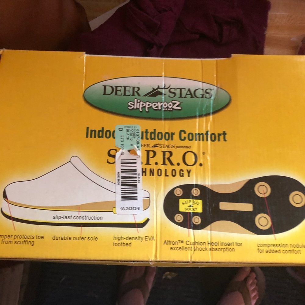 Men’s slippers
